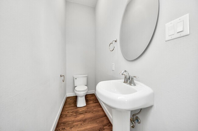 Building Photo - 1805 Napa Creek Ln