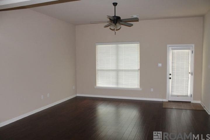 Building Photo - 37237 Market Place Drive