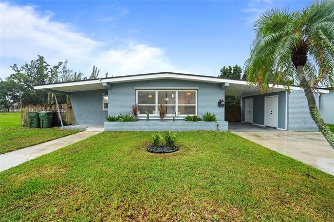Primary Photo - 44 NW 19th St