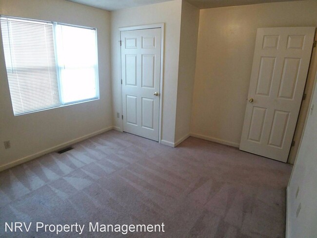 Building Photo - 4 br, 2 bath House - 609 Howe Street