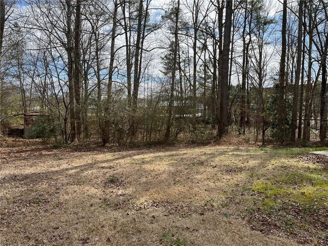 Building Photo - 2522 Whisper Ct NE