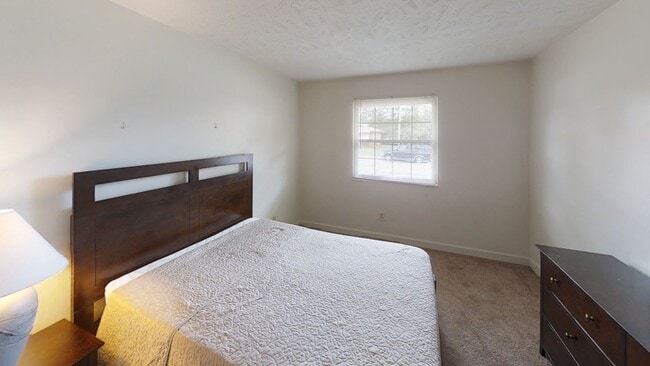 Building Photo - 317 Crabapple Cir