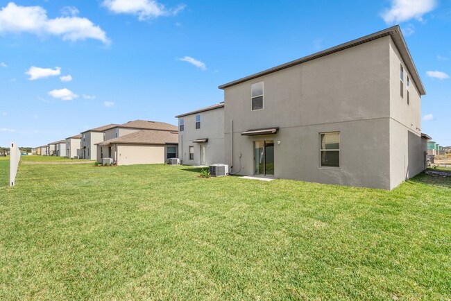 Building Photo - LIKE NEW 5 Bedroom Home for RENT in Touchstone