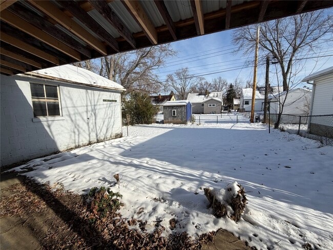 Building Photo - 3711 Charlotte St