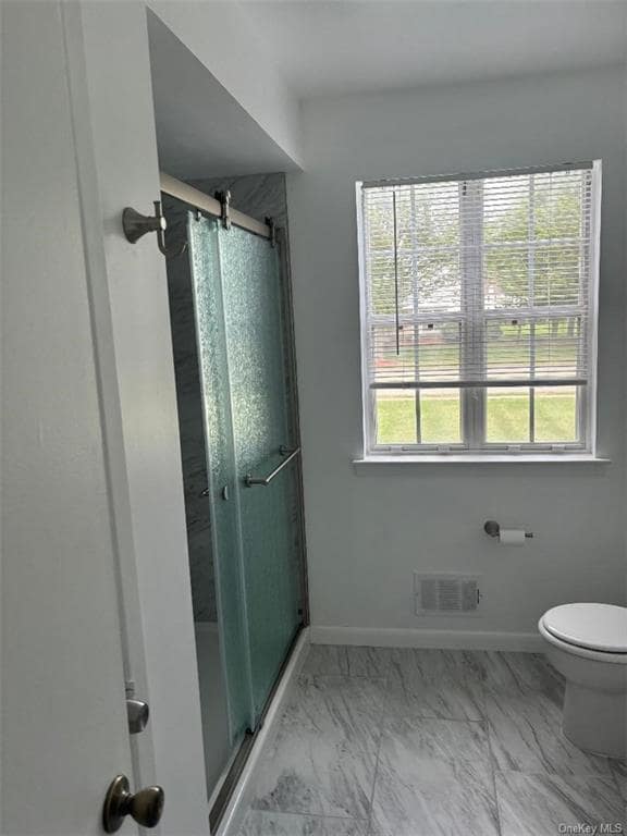 Building Photo - 41 Weathervane Dr