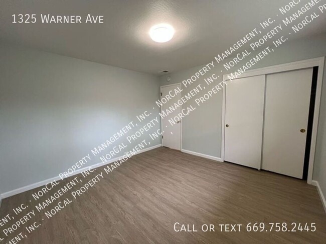 Building Photo - 1325 Warner Ave