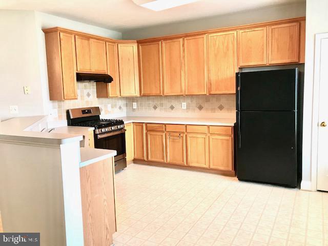 Building Photo - 16811 Sweeney Ln