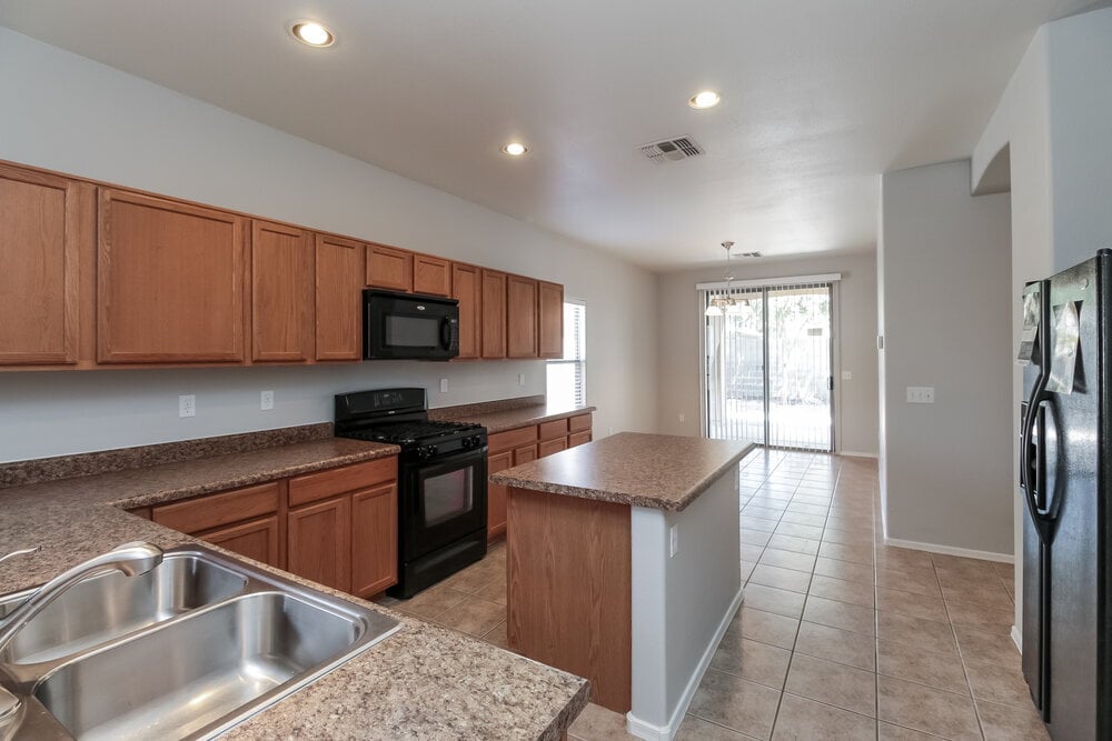 Building Photo - 21822 E Gold Canyon Dr