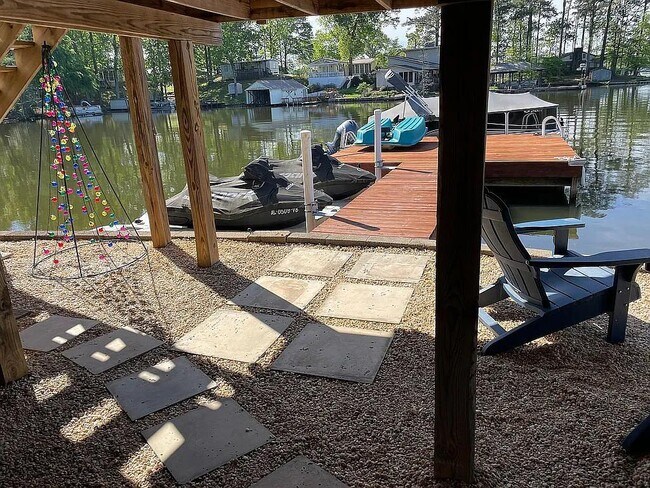 Building Photo - 390 Coosa Rd