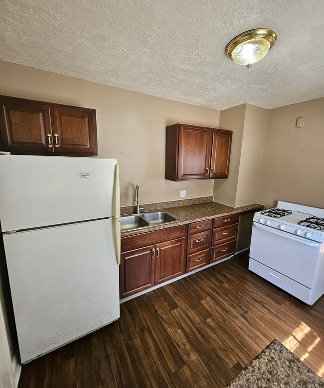 Building Photo - 5446 Harrison St