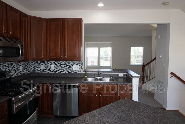 Building Photo - 35 Allegheny Dr