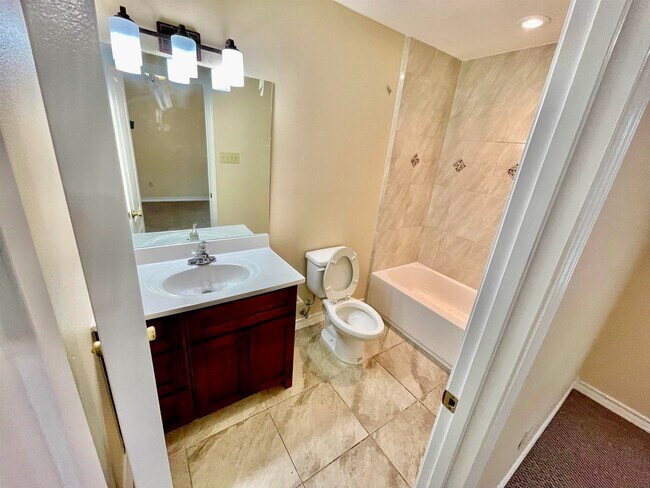Building Photo - 4246 Dorel Dr