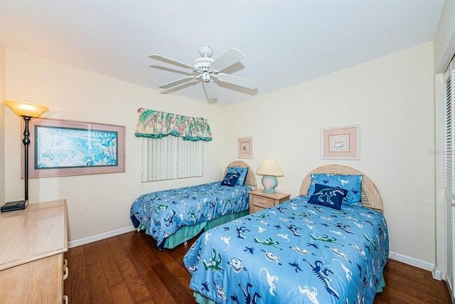 Building Photo - 6105 Bahia Del Mar Cir N