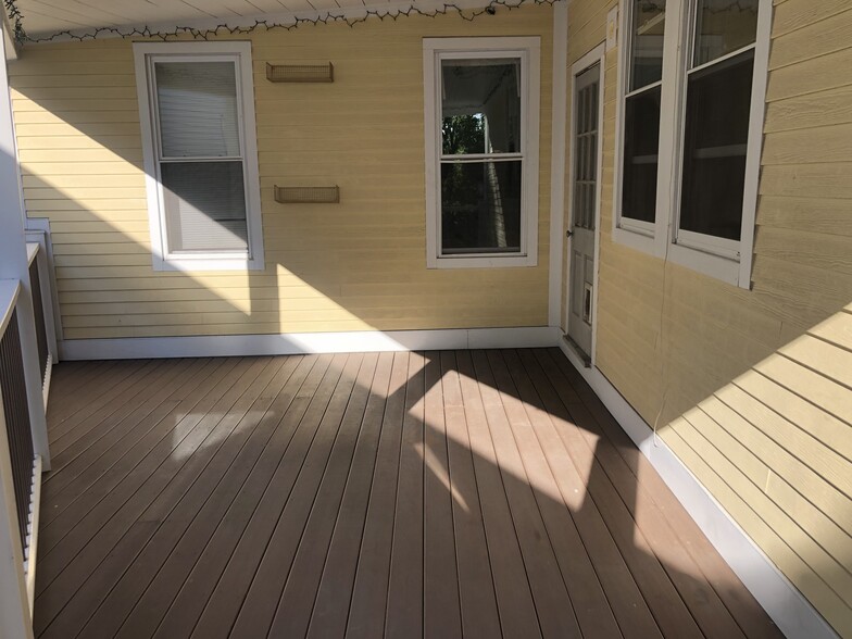 Building Photo - 44 Portsmouth St