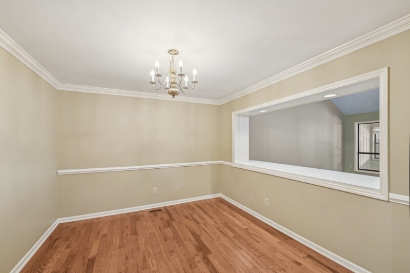 Building Photo - 507 Apple Ln