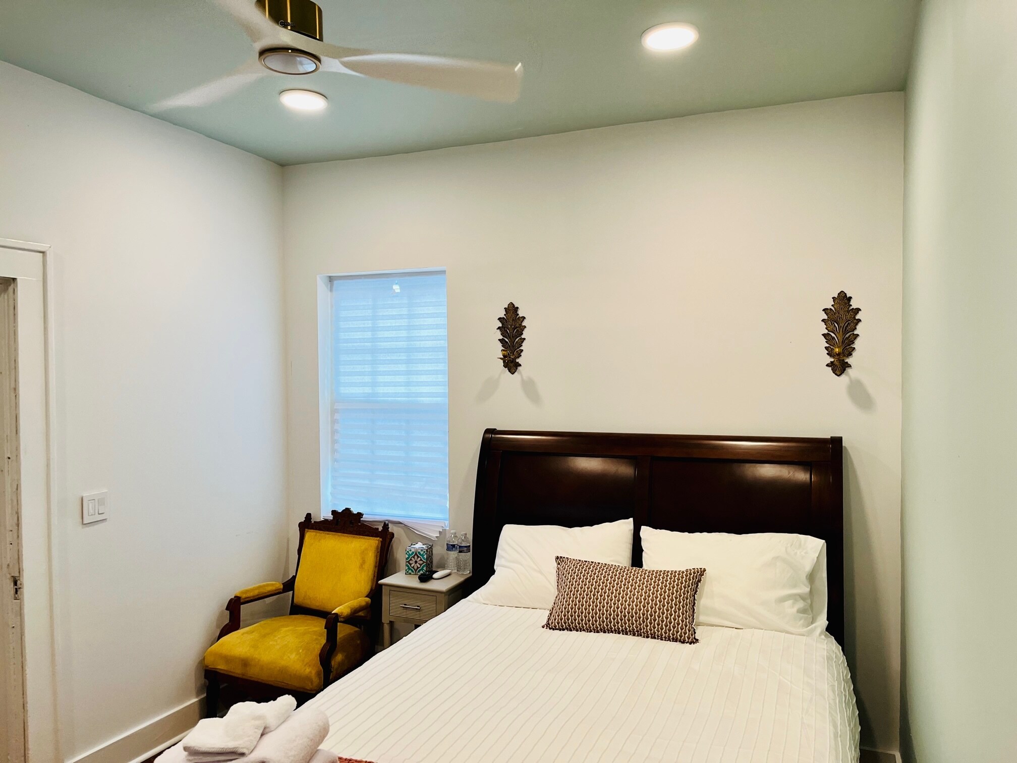 Bedroom 2 - 1429 Johns Rd