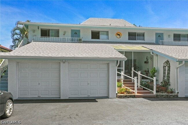 Building Photo - 1376 Chesapeake Ave