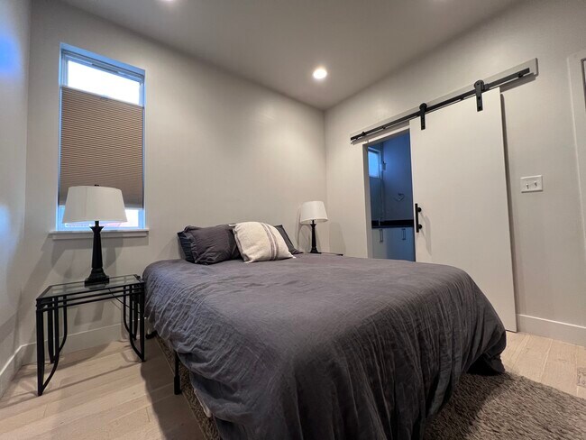 Building Photo - 3278 W Conejos Pl