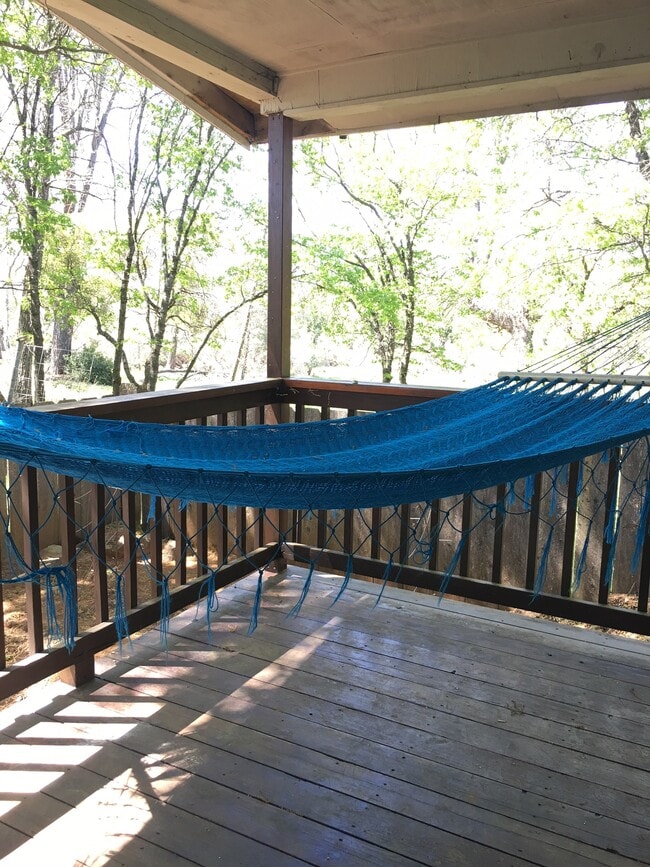 Building Photo - 12381 Sunset Ave