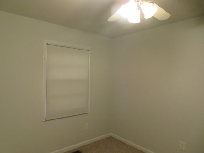 Building Photo - 7300 Claiborne Rd