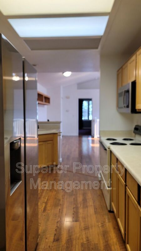 Building Photo - 2619 Sagebrush Ave