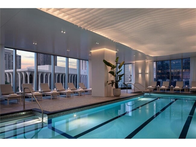 Building Photo - 255 Hennepin Ave