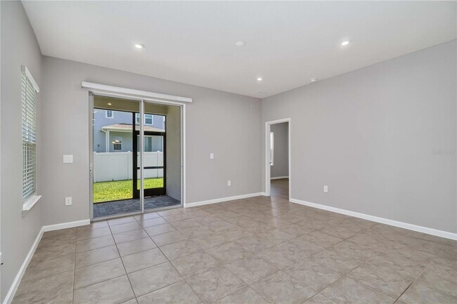 Building Photo - 4525 Pippin Ln