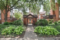 Building Photo - 4444 Lindell Blvd