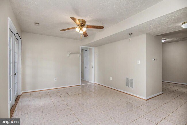 Building Photo - 14126 Rockinghorse Dr