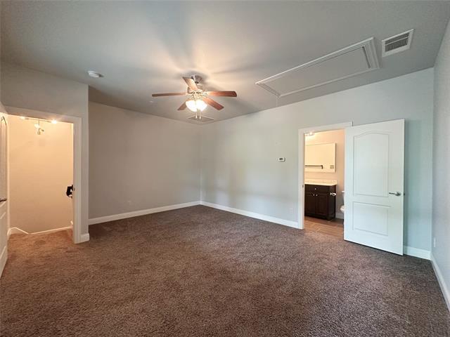 Building Photo - 2729 Troutt Dr