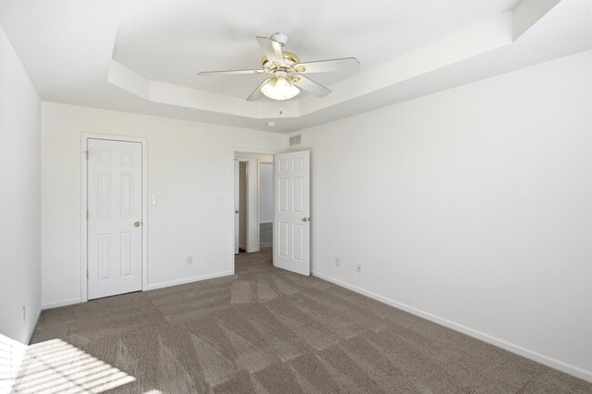 Building Photo - 1709 Juniper Dr