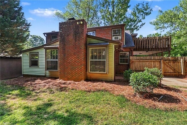Building Photo - 1249 Wedgewood Dr
