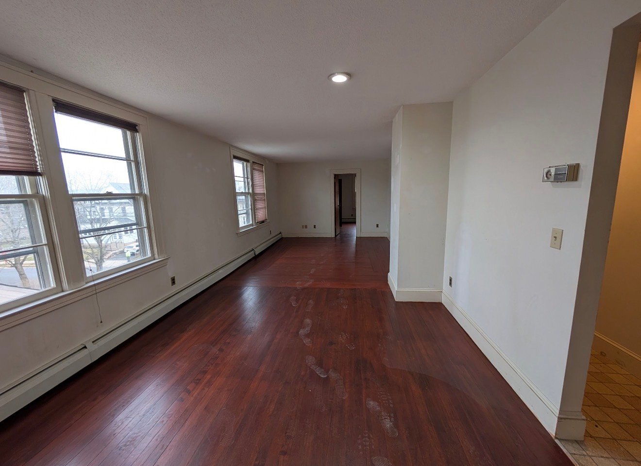 Building Photo - 128 Grand St