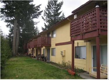 Building Photo - The Ridge Apartments