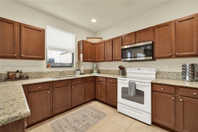 Building Photo - 22746 SW 92nd Pl