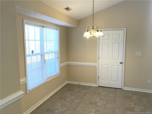 Building Photo - 162 Andes Dr
