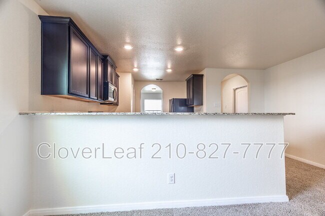 Building Photo - 15266 Snug Harbor Way