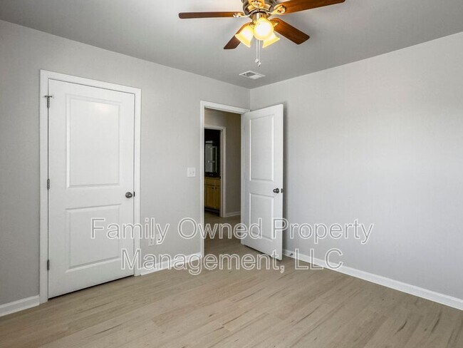 Building Photo - 205 Cypress Marsh Rd