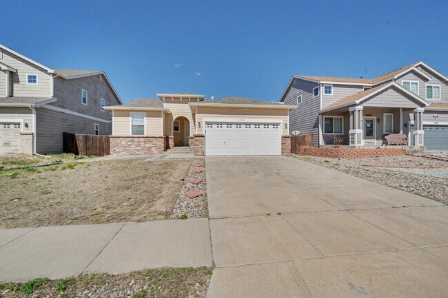 Building Photo - 2326 Klein Pl