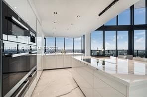 Building Photo - 2 br, 3.5 bath Condo - 18555 Collins Ave A...