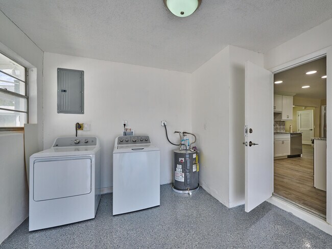 Building Photo - 2081 SW 13th Terrace