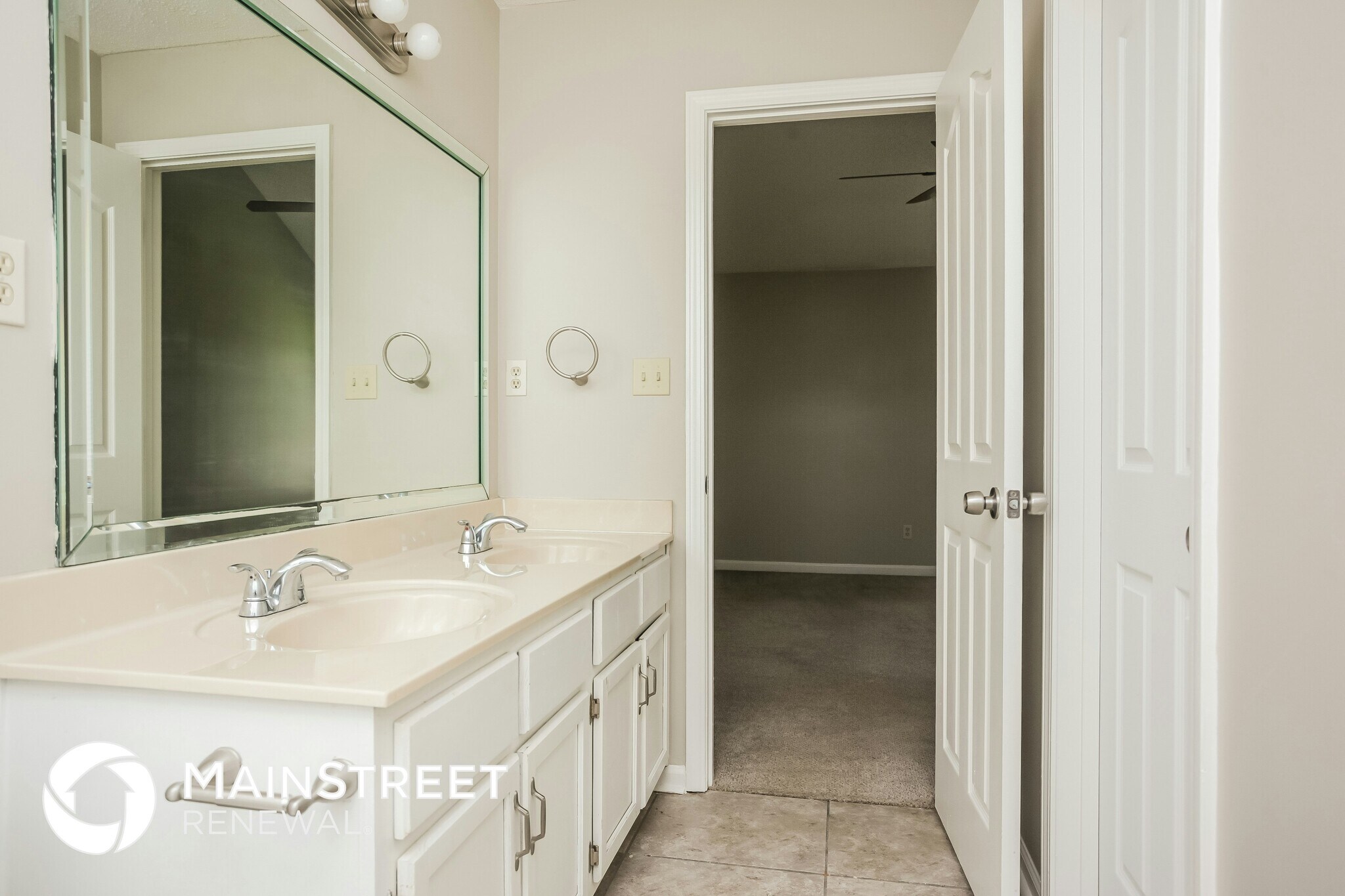 Building Photo - 7387 Lee Ann Dr
