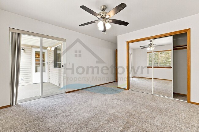 Building Photo - 7533 N Winter View Dr