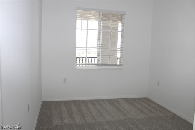 Building Photo - 5527 Double Eagle Cir