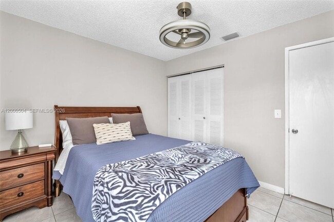 Building Photo - 15743 Woodgate Pl