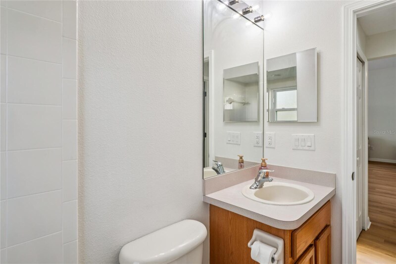 Building Photo - 322 Greenwich Cir