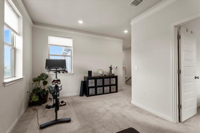 Building Photo - 8000 Mellencamp Dr