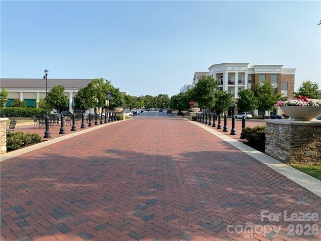 Building Photo - 6434 Raffia Rd