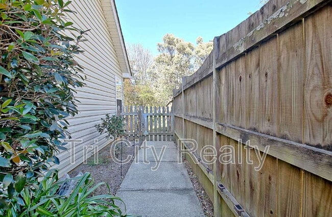 Building Photo - 289 Baldwin Ct