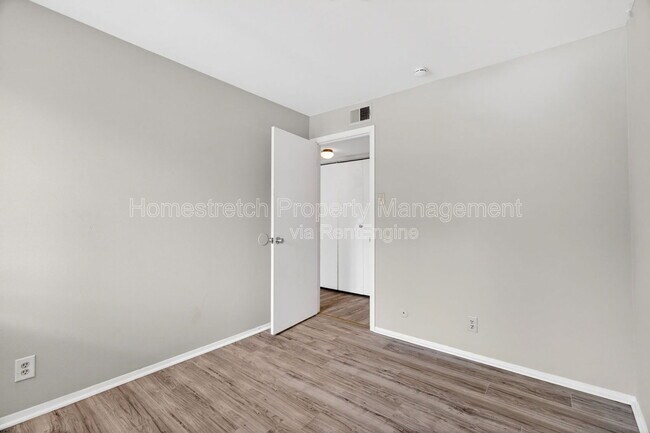 Building Photo - 1536 Springlet Ct